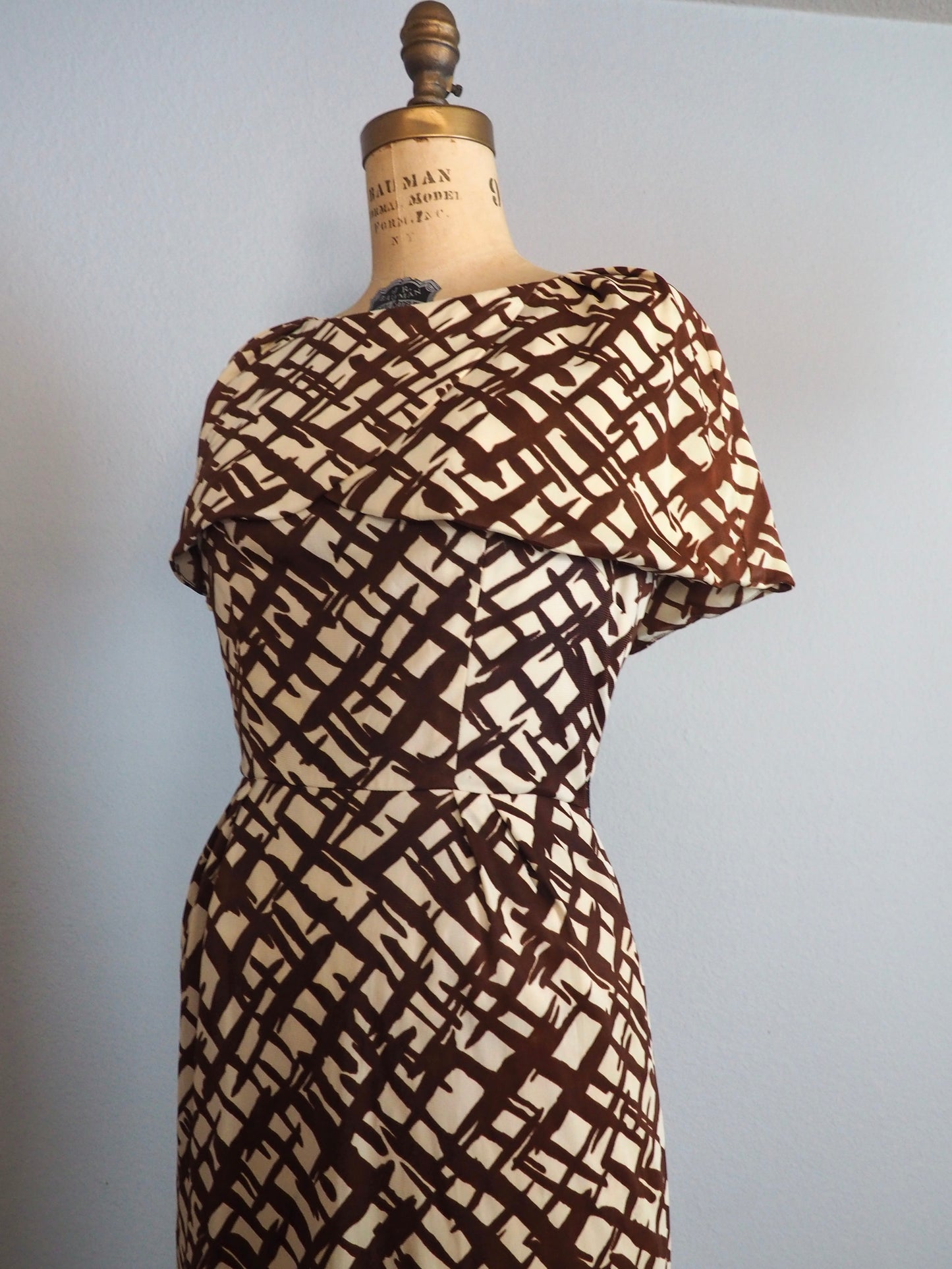 1960’s Capelet Dress—S/M