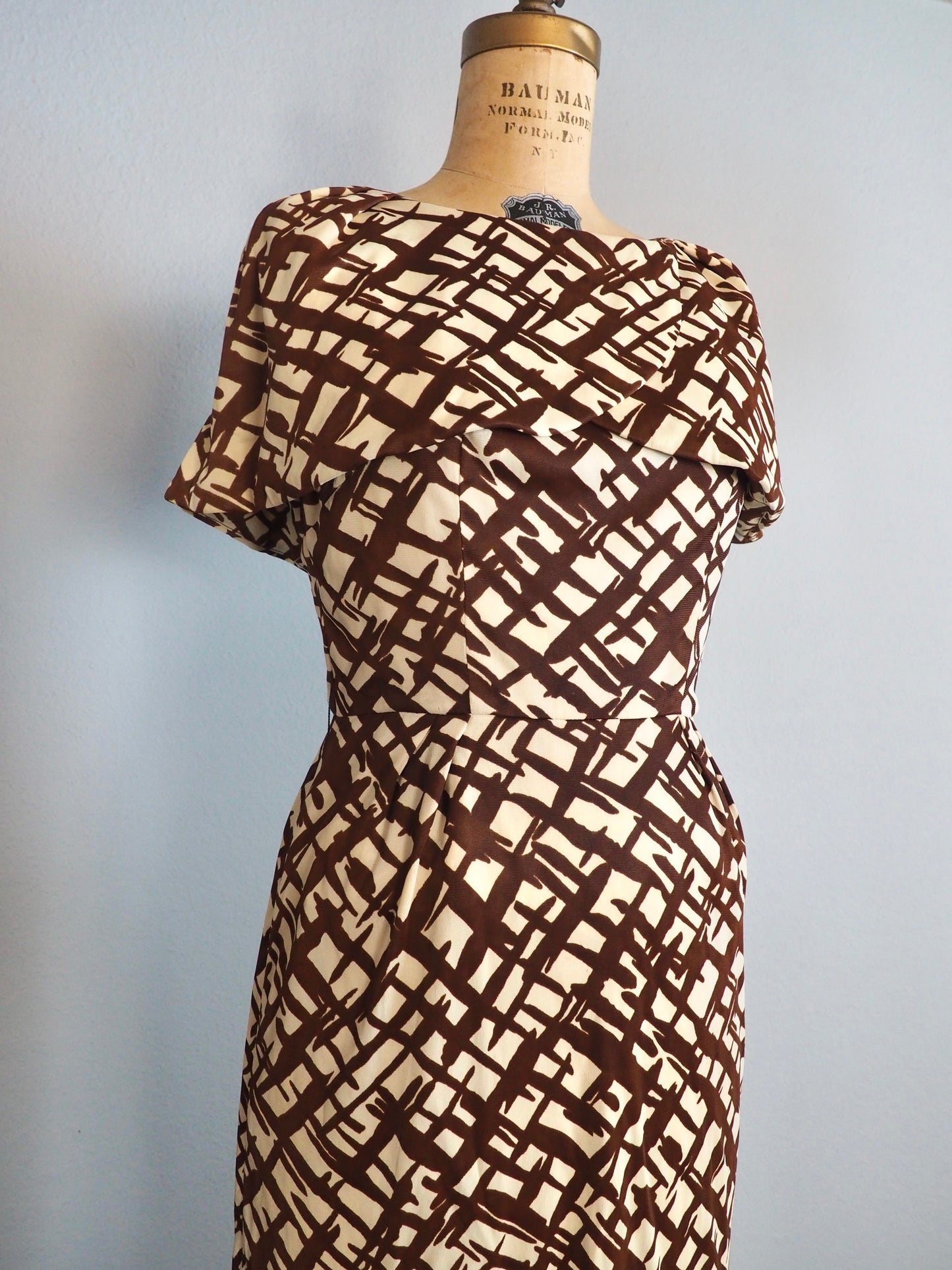 1960’s Capelet Dress—S/M