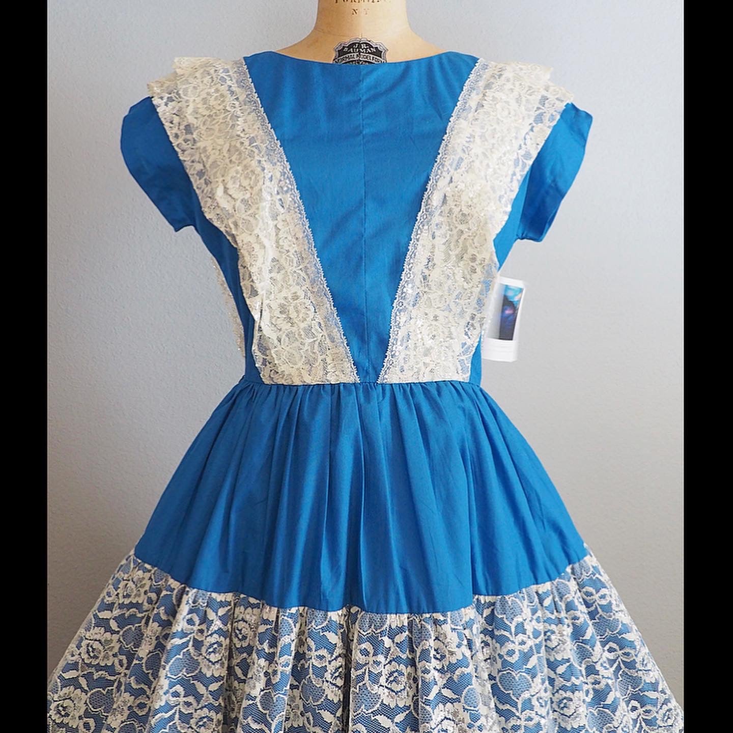 1950’s patio style dress—S/M